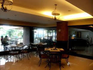 Don Felipe Hotel Ormoc Buitenkant foto